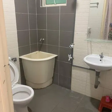 Adz Islam Homestay Simpang Pulai Kampong Kepayang Exterior photo
