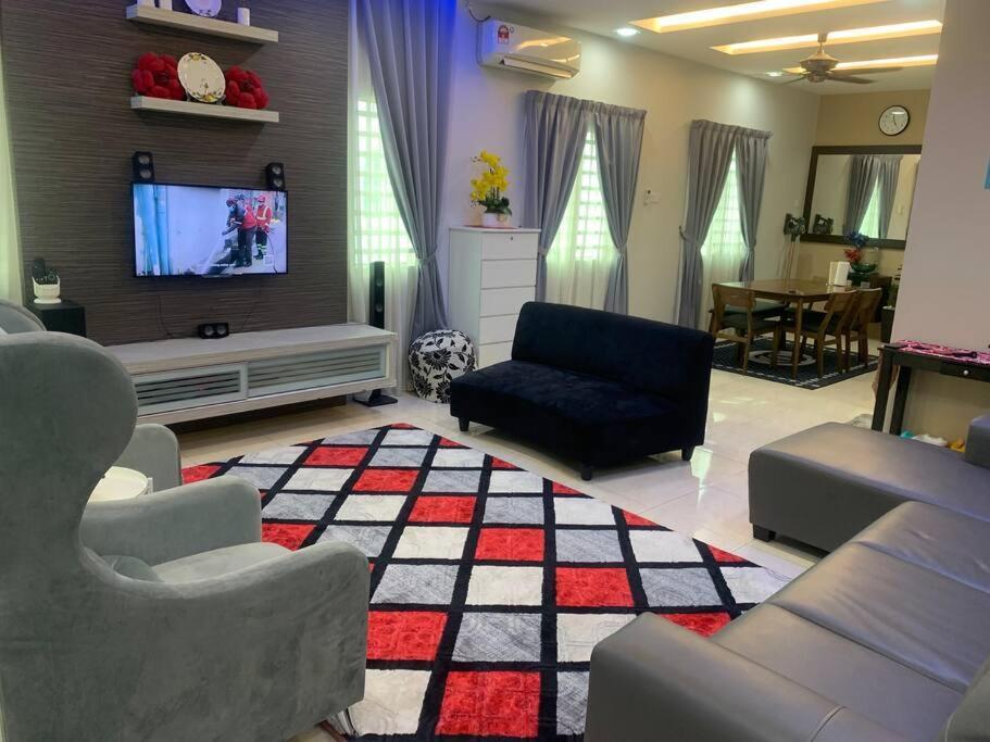 Adz Islam Simpang Pulai Holiday home *