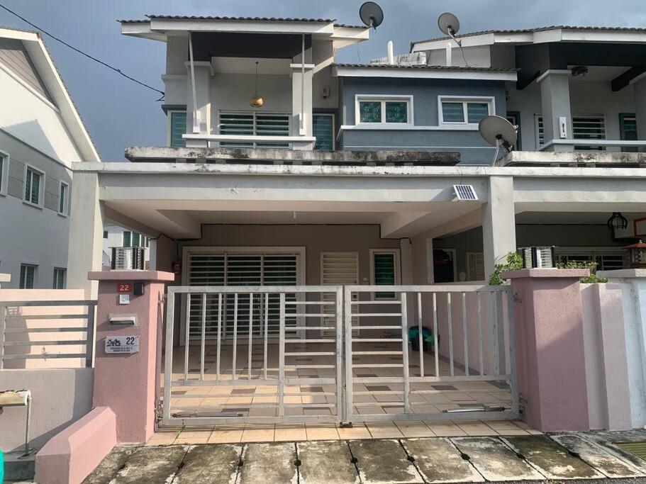 Adz Islam Simpang Pulai Holiday home