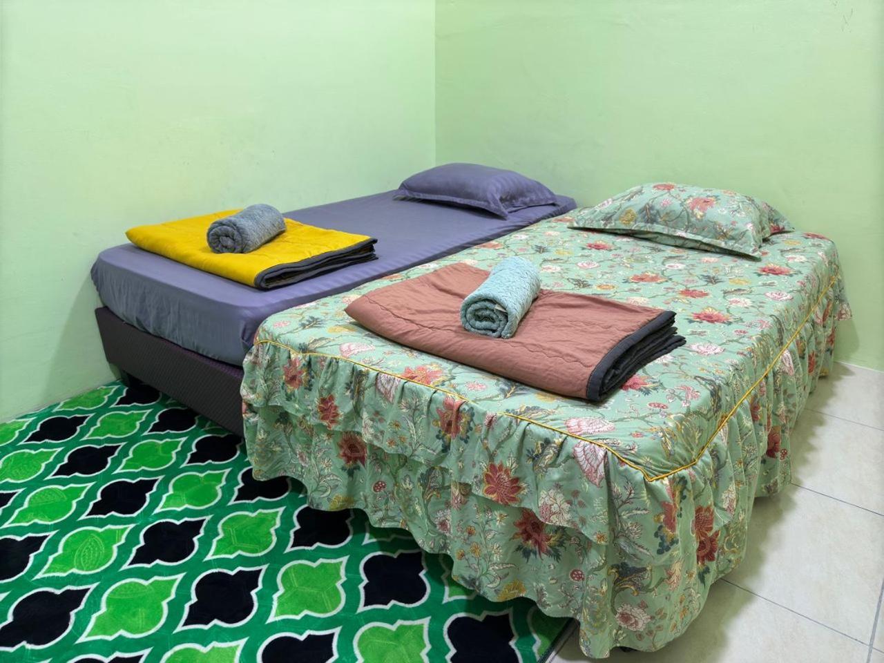 Holiday home Adz Islam Simpang Pulai Kampong Kepayang